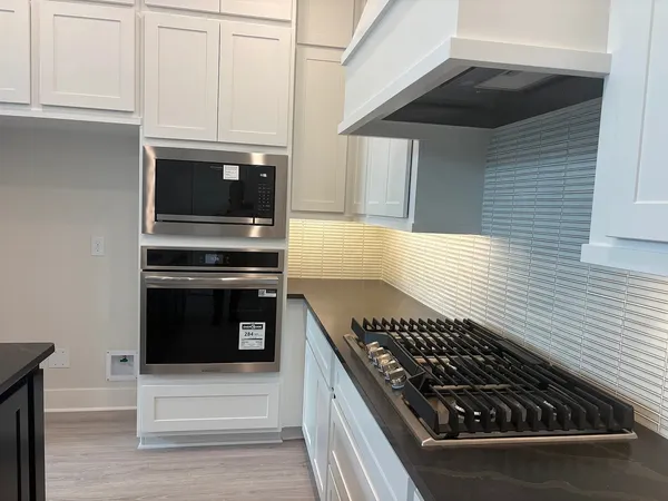 $3,400 | 16046 Mason Run Drive, Houston, TX 77079