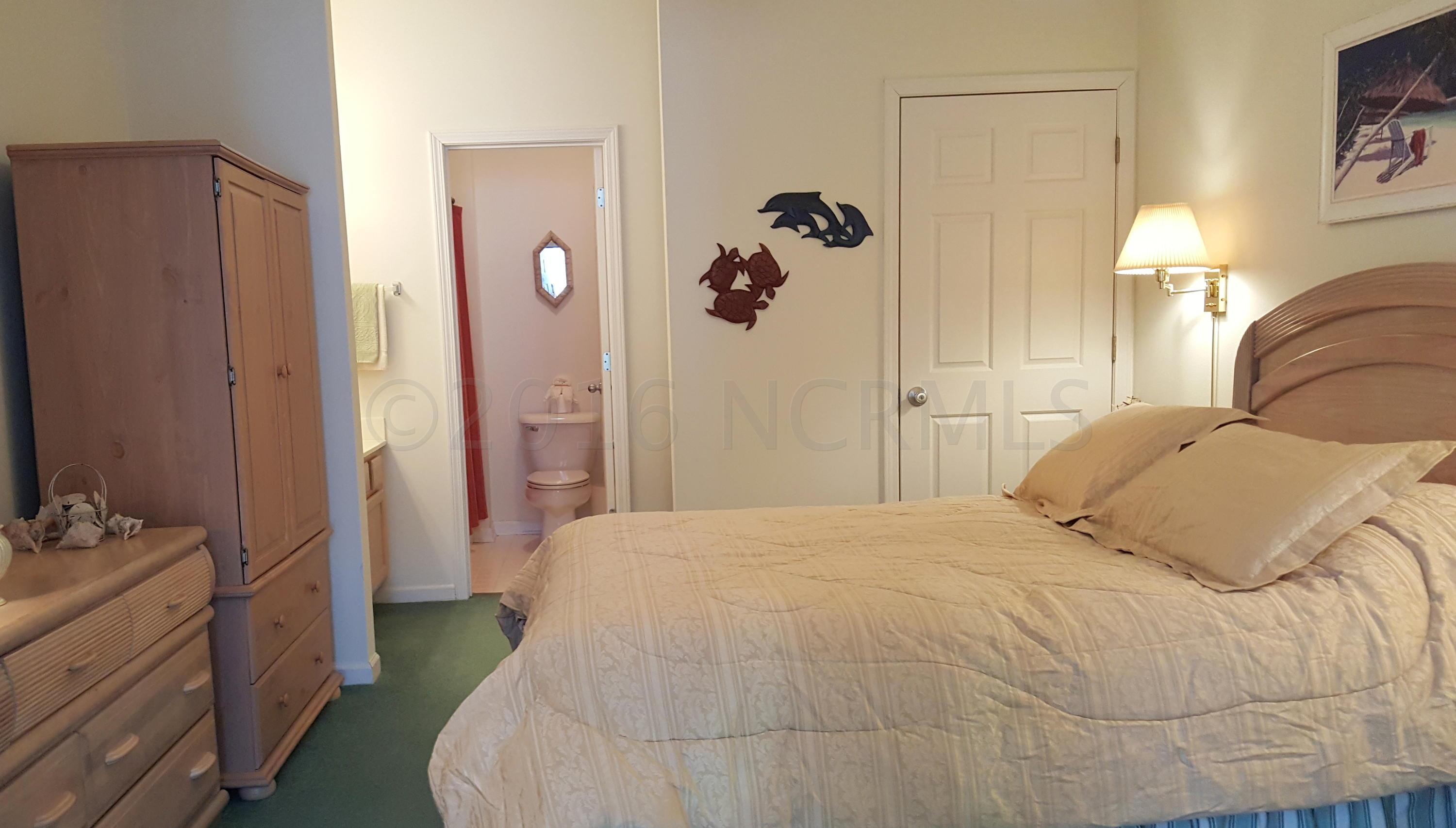 225 Royal Poste Road, Unit 2606 Sunset Beach, NC 28468 - Photo 17 of 28 Guest room