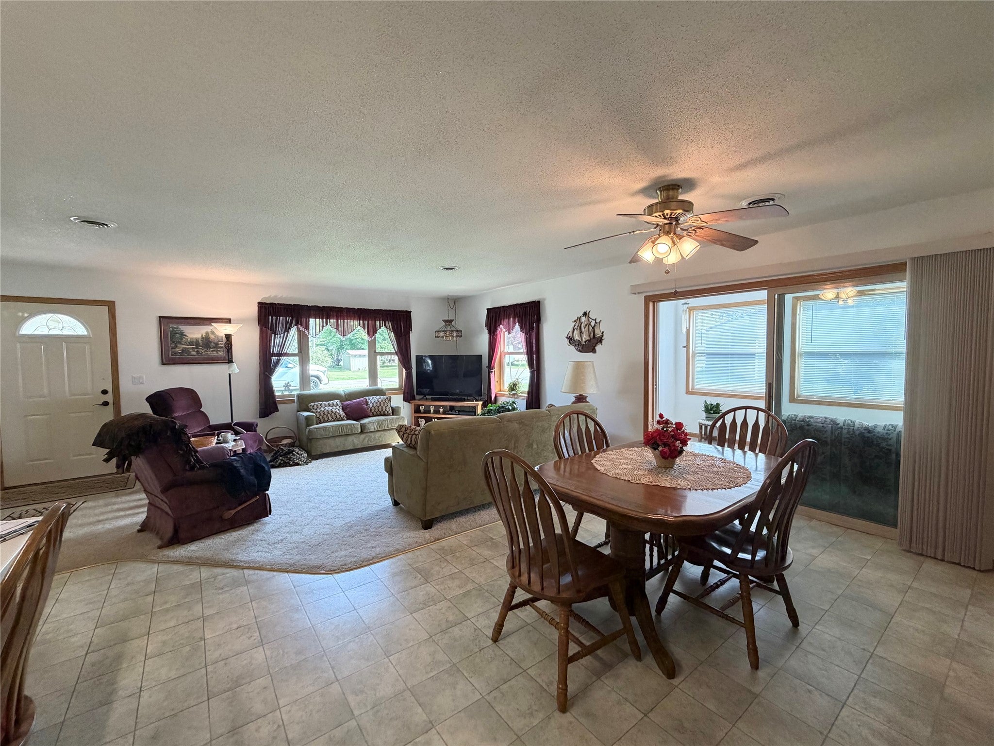 517 3rd Street, Unit 12 Withee, WI 54498 - Photo 8 of 15 Gallery Image 8