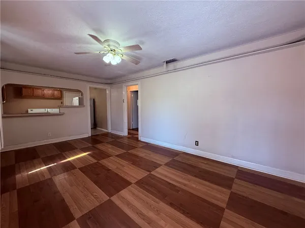 $1,350 | 1602 14th Street, Corpus Christi, TX 78404