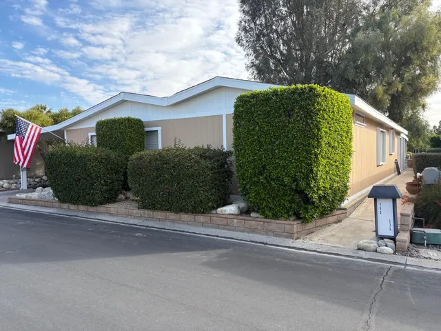 $235,500 | 73450 Country Club Drive, Unit 280, Palm Desert, CA 92260