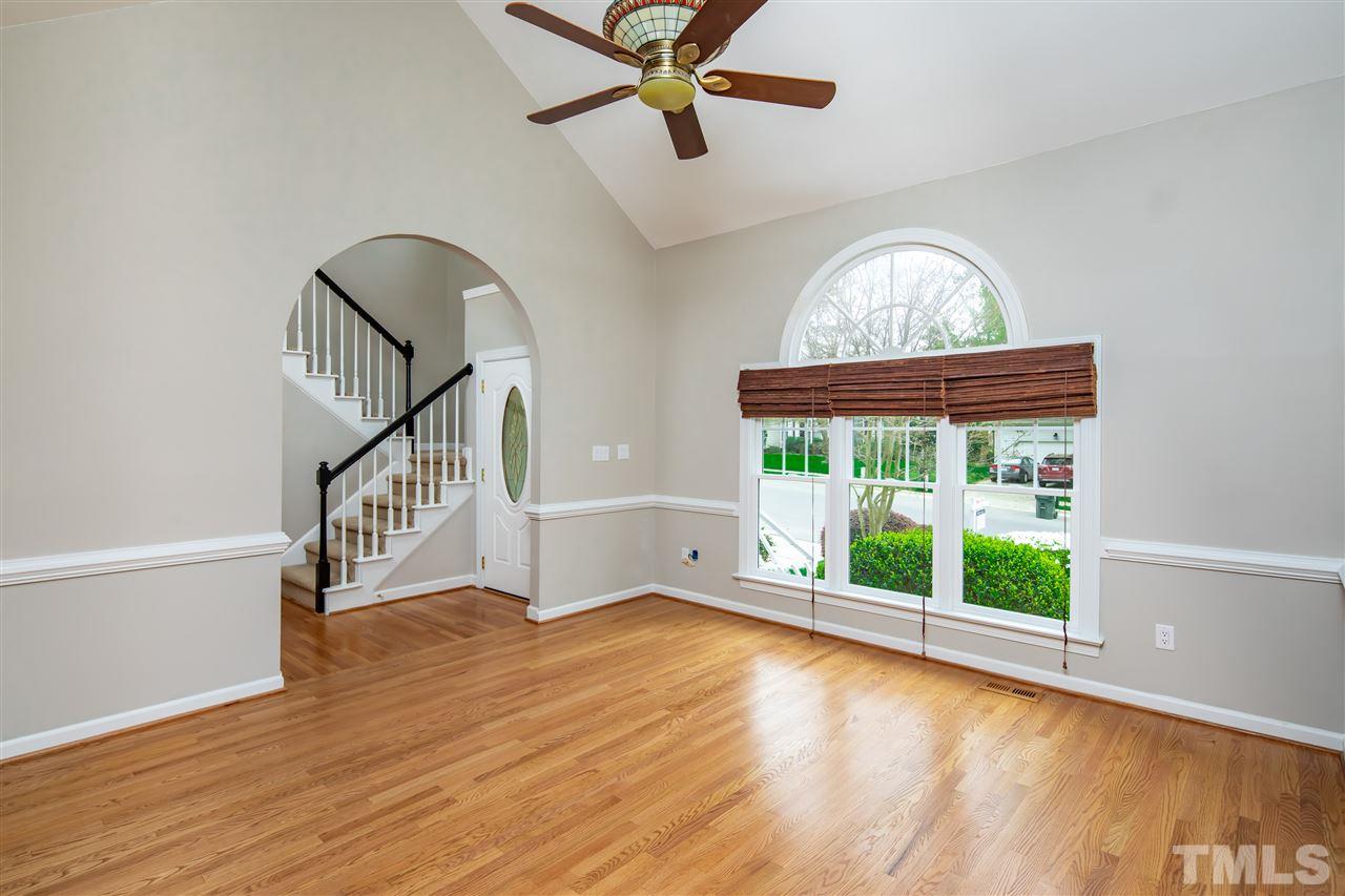 5708 Harrington Grove Drive Raleigh, NC 27613 - Photo 5 of 30