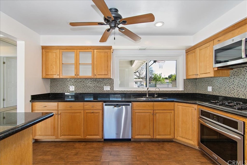 13515 Brazo Road La Mirada, CA 90638 - Photo 8 of 15