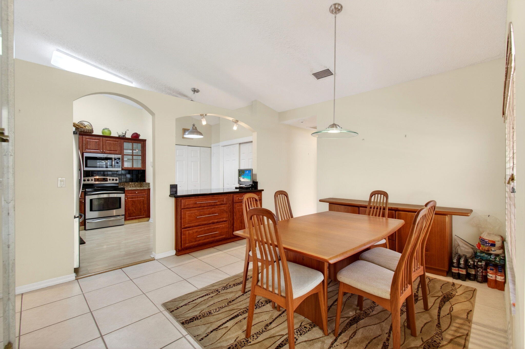 6083 Caladium Road Delray Beach, FL 33484 - Photo 3 of 72 10-web-or-mls-DSC_2994