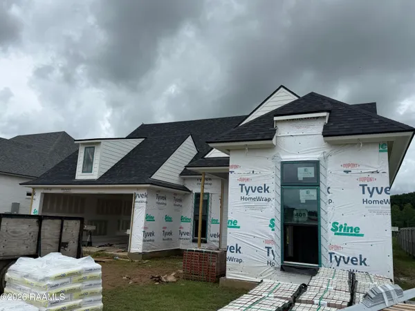 $384,204 | 409 Whispering Meadows Road, Broussard, LA 70518