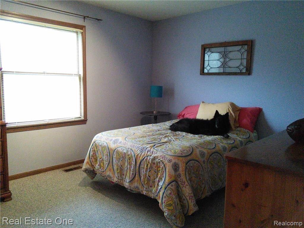 29230 Utley Road Farmington, MI 48334 - Photo 20 of 31 IMG_20170713_085154.jpg