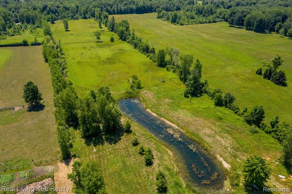 7685 Card Road Goodells, MI 48027 - Photo 5 of 11
