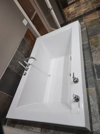 $4,500 | 5005 Hidalgo Street, Unit 601, Houston, TX 77056