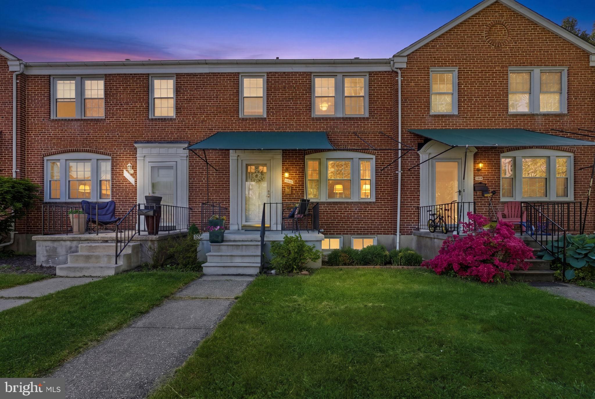 6467 Blenheim Road Baltimore, MD 21212 - Photo 5 of 61 Twilight photo!