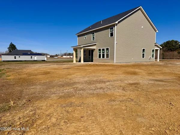 $449,900 | 4142 Dixon Road, Grimesland, NC 27837