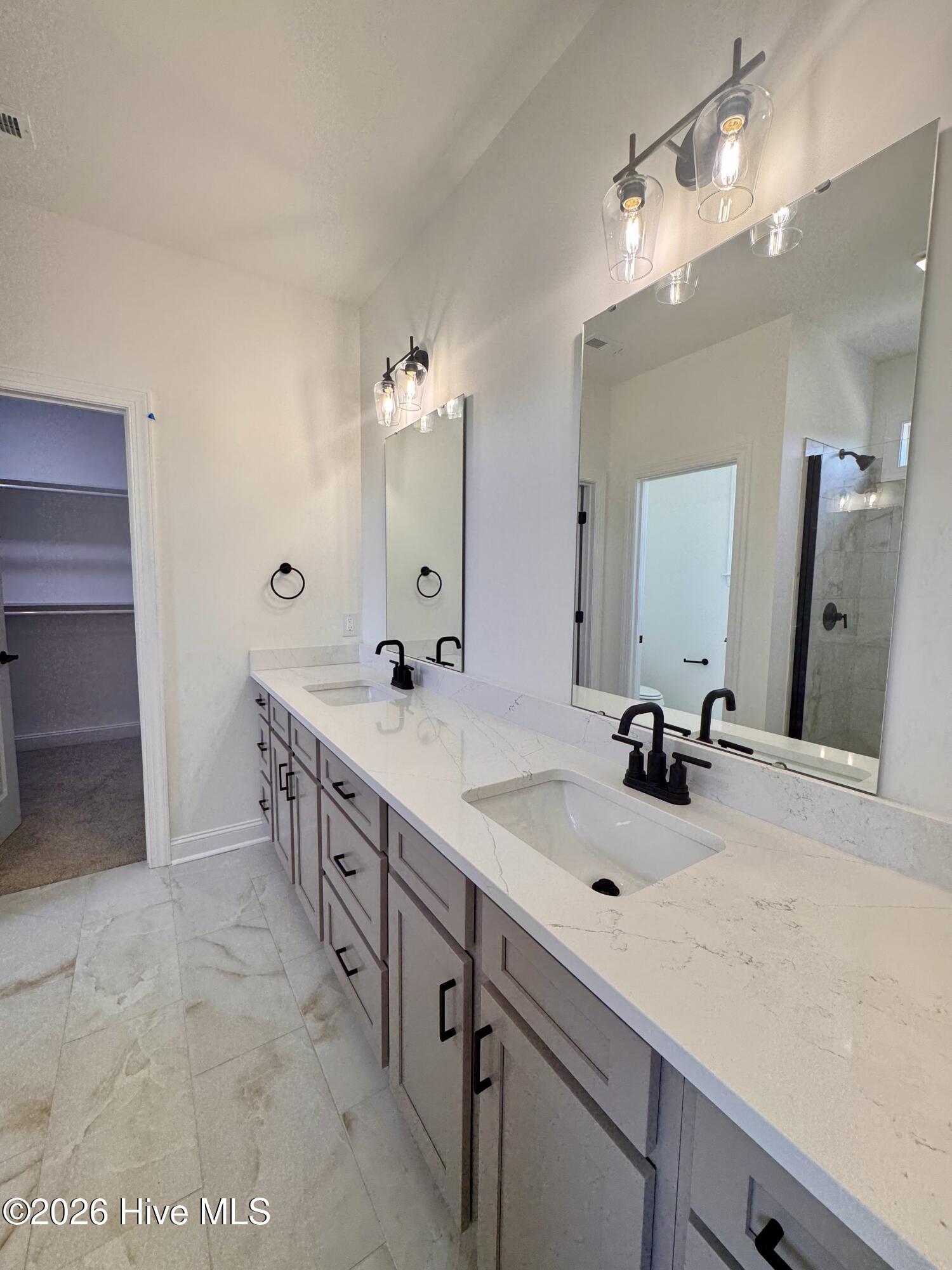 4142 Dixon Road Grimesland, NC 27837 - Photo 27 of 41 primary bath