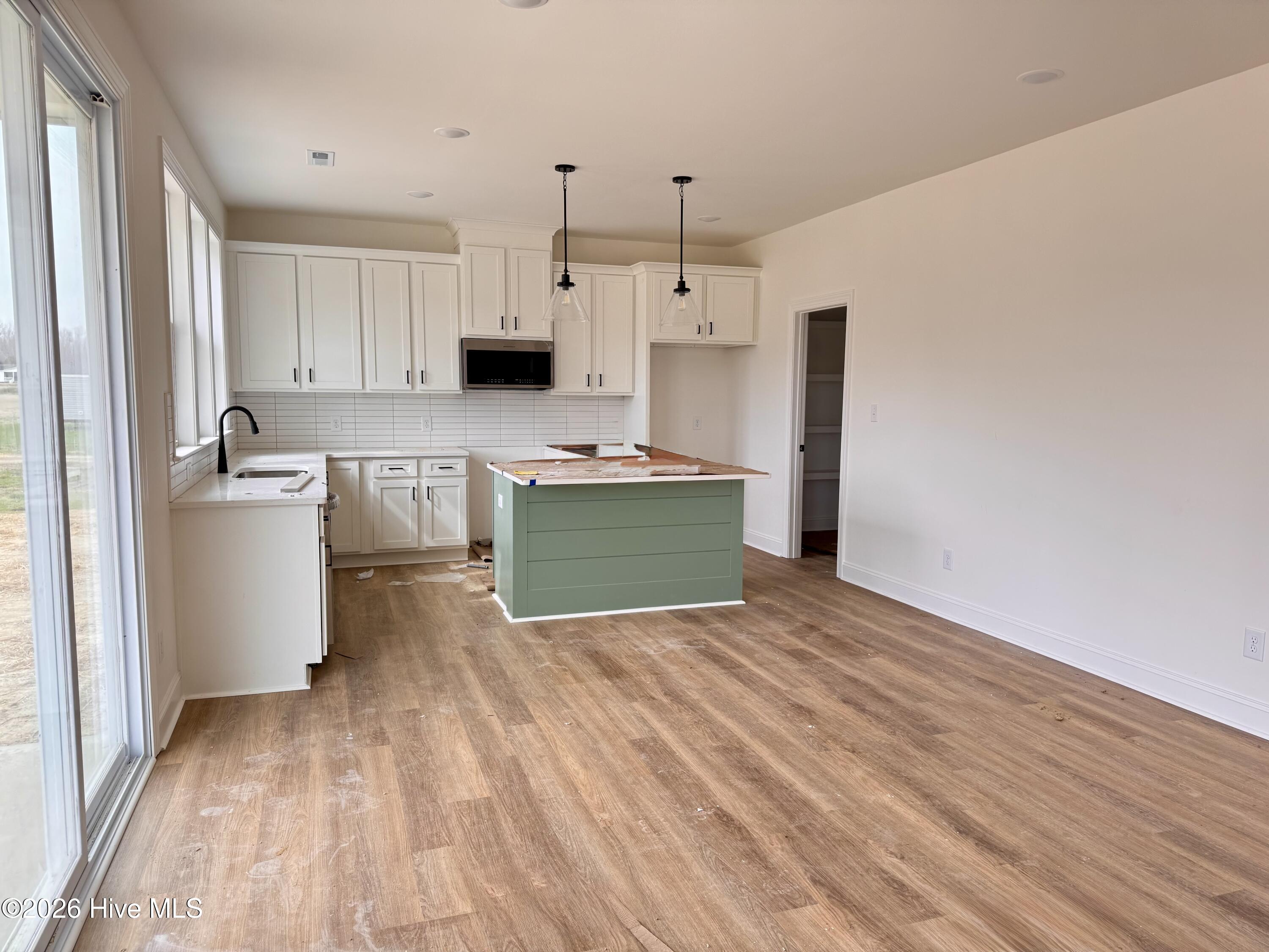 4142 Dixon Road Grimesland, NC 27837 - Photo 4 of 14 kitchen