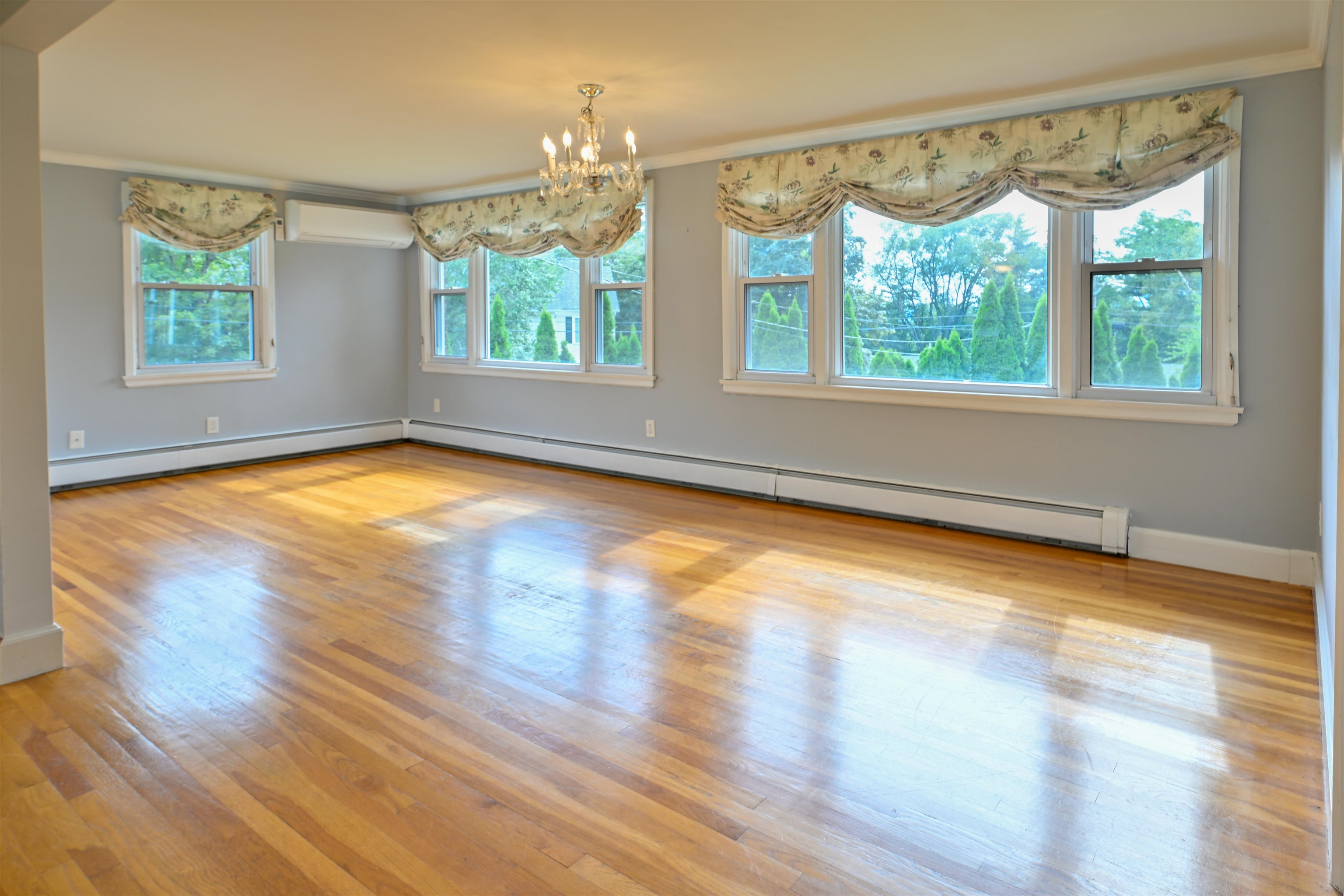 606 Ray Street Manchester, NH 03104 - Photo 16 of 60 Gallery Image 16