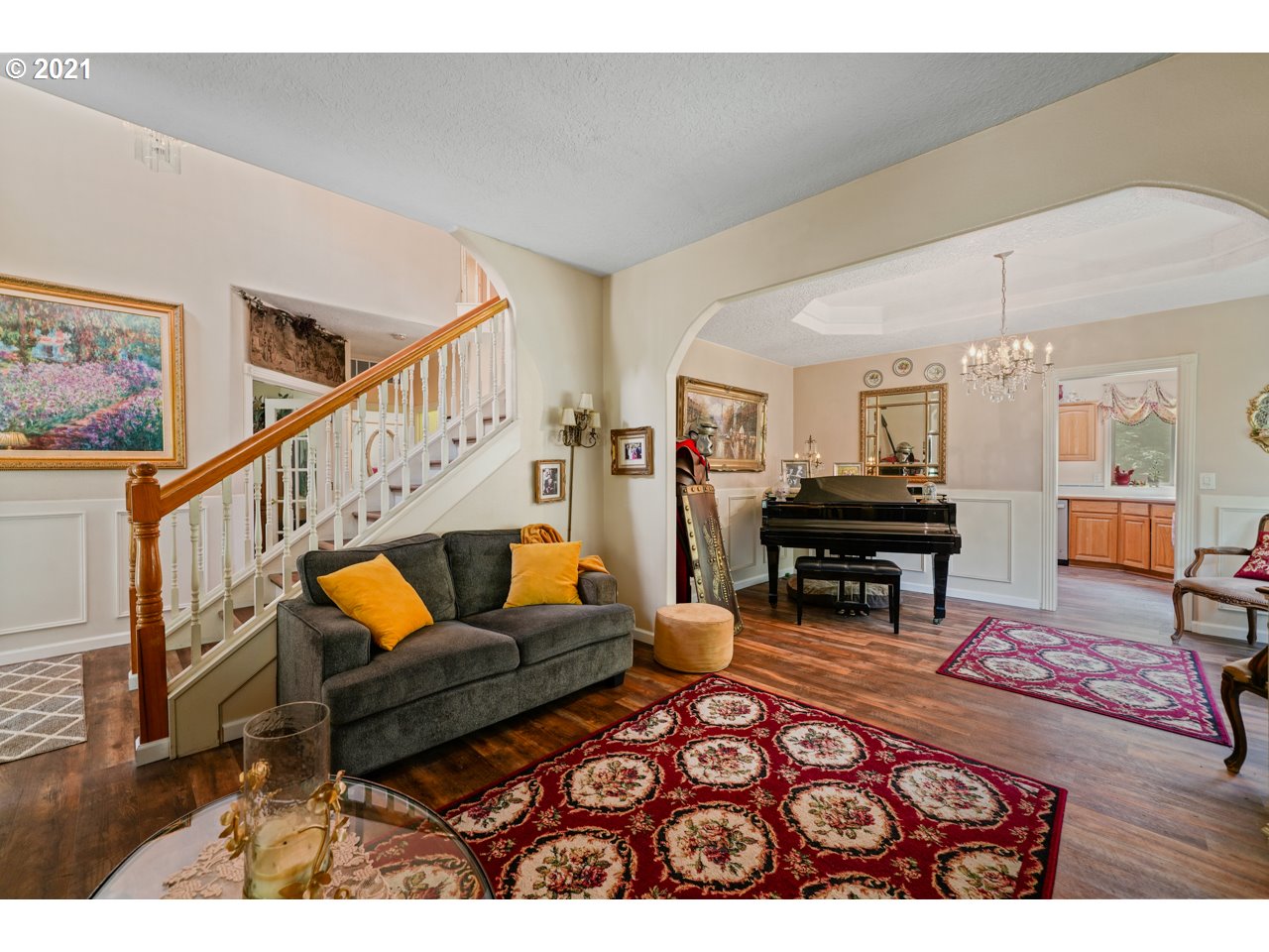 29000 Southeast Knox Road Boring, OR 97009 - Photo 13 of 30 a living room with furniture and a rug