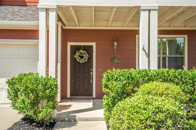 $420,000 | 1419 Stone Mountain Parkway, Savannah, TX 76227
