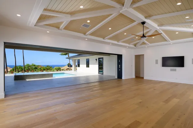 a view of an entryway