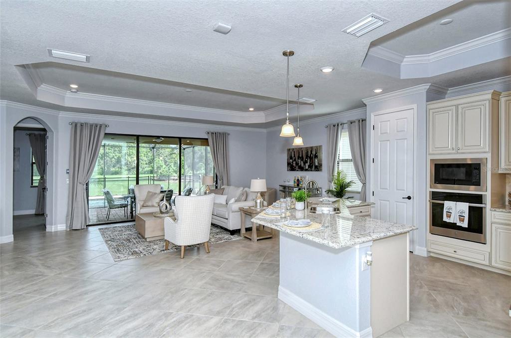 6026 Brandon Run Lakewood Ranch, FL 34211 - Photo 4 of 74 Gallery Image 4