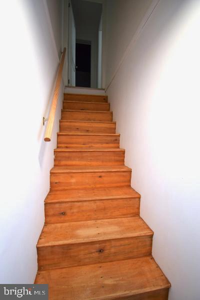 286 State Road West Grove, PA 19390 - Photo 51 of 53 a view of entryway