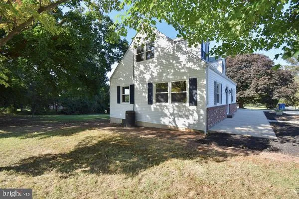 $429,900 | 286 State Road, West Grove, PA 19390