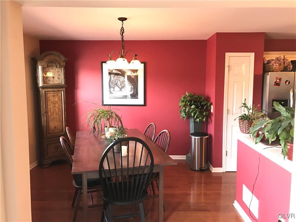 4038 Reeve Drive Bethlehem, PA 18020 - Photo 5 of 21 Gallery Image 5
