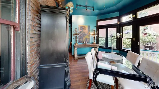 $489,000 | 3401 Pestalozzi Street, St. Louis, MO 63118