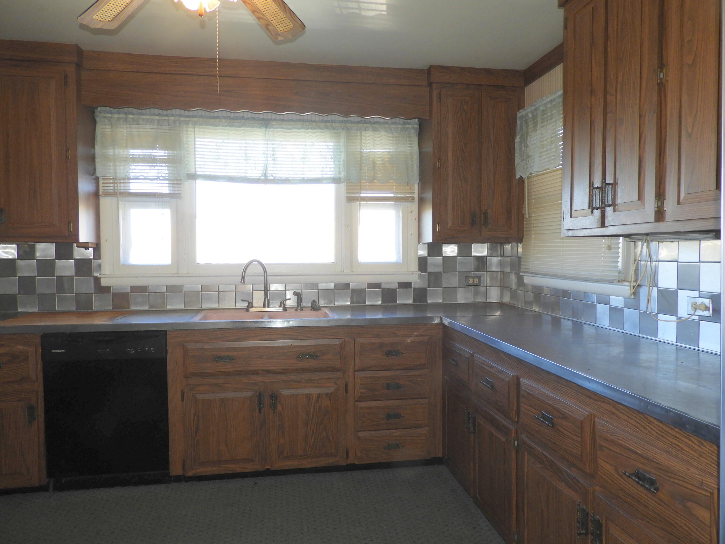 453 Tom Miller Road Plattsburgh, NY 12901 - Photo 21 of 35 DSCN3615