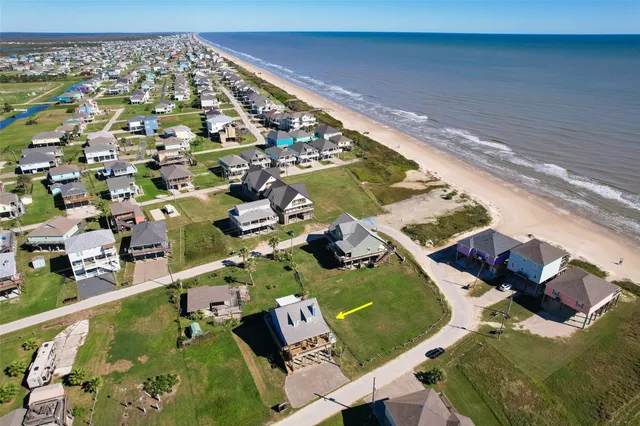 $550,000 | 862 Gregory, Port Bolivar, TX 77650