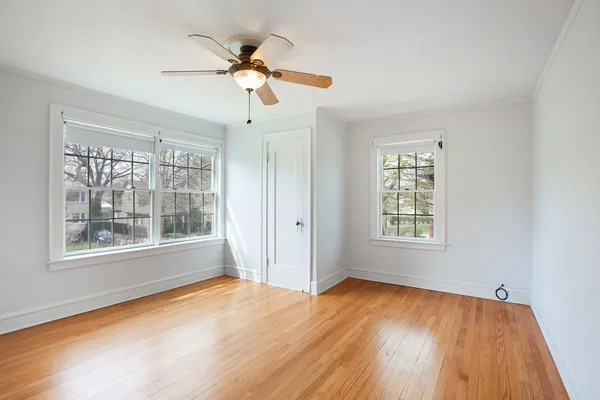 $595,000 | 311 Temple Avenue, Highland Park, IL 60035