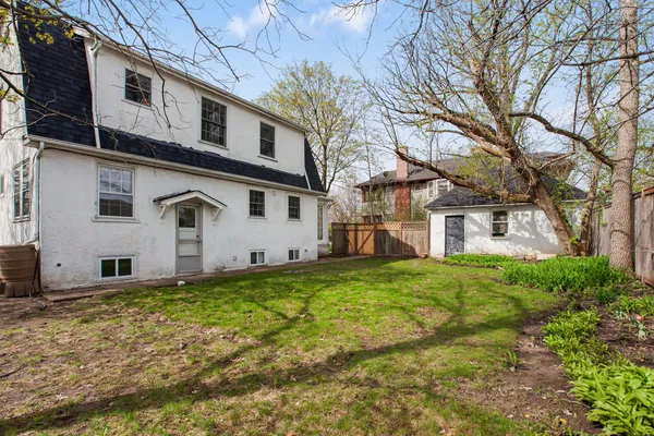 $595,000 | 311 Temple Avenue, Highland Park, IL 60035