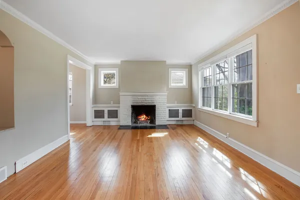 $595,000 | 311 Temple Avenue, Highland Park, IL 60035