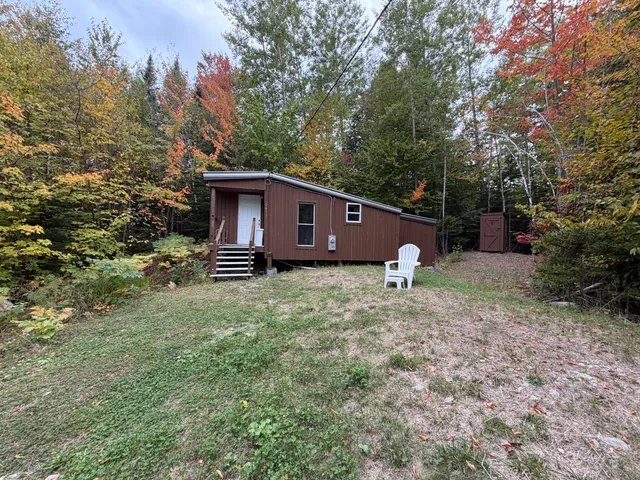 $60,000 | 2613 Main Road, Carroll Plt, ME 04487