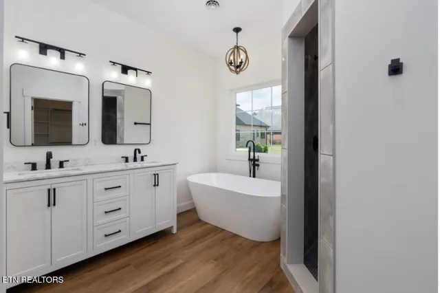 $614,900 | 12126 Lasalle Court, Glade Spring, VA 24340