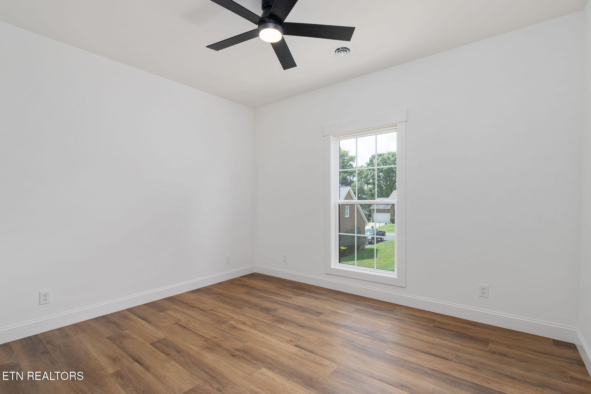 12126 Lasalle Court Glade Spring, VA 24340 - Photo 24 of 30 24) 62100-68ae134701b96