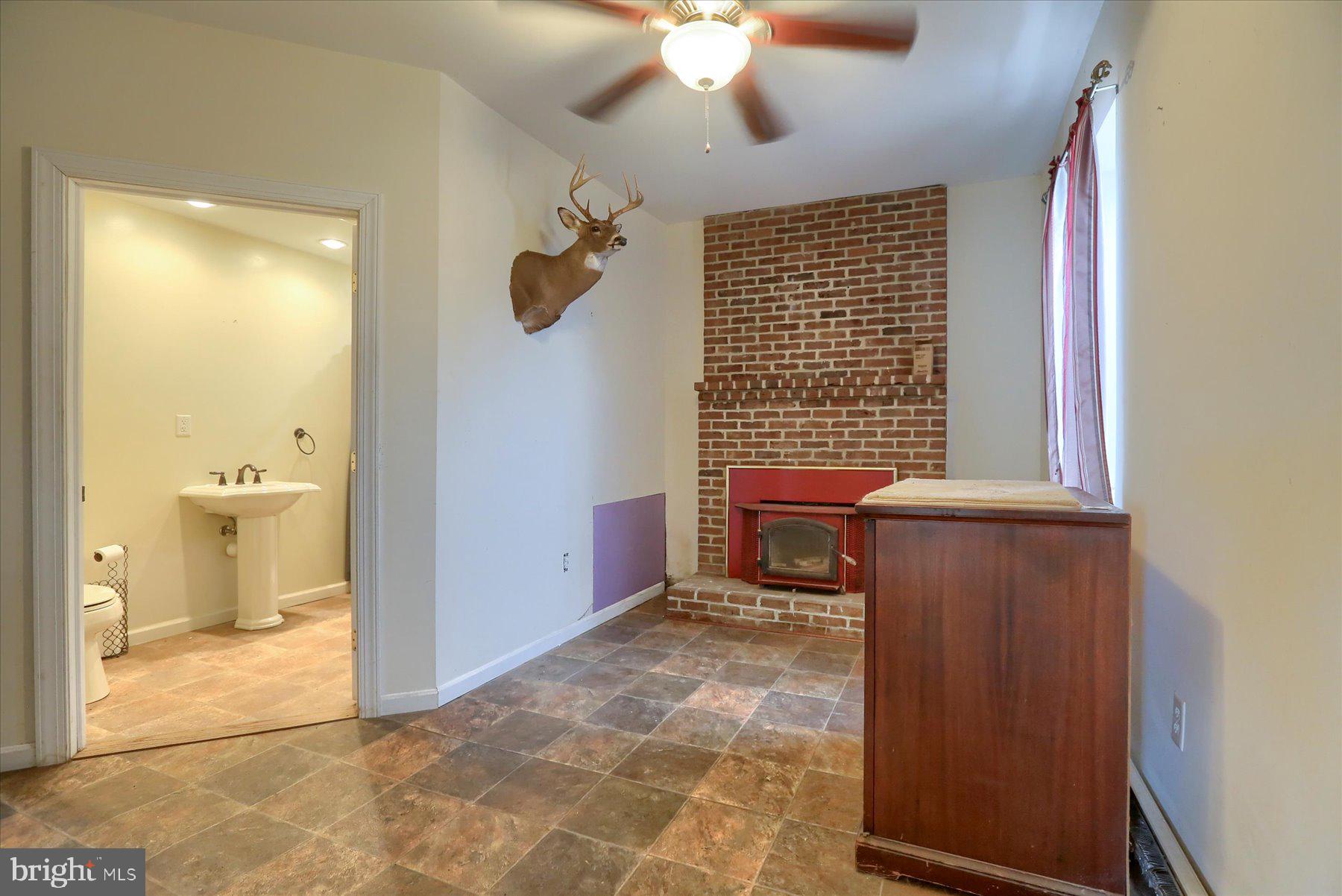 885 Mt Zion Road Dillsburg, PA 17019 - Photo 6 of 36