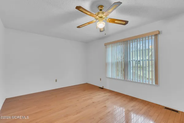 $399,900 | 405 Aberdeen Lane, Unit 425, Toms River, NJ 08753