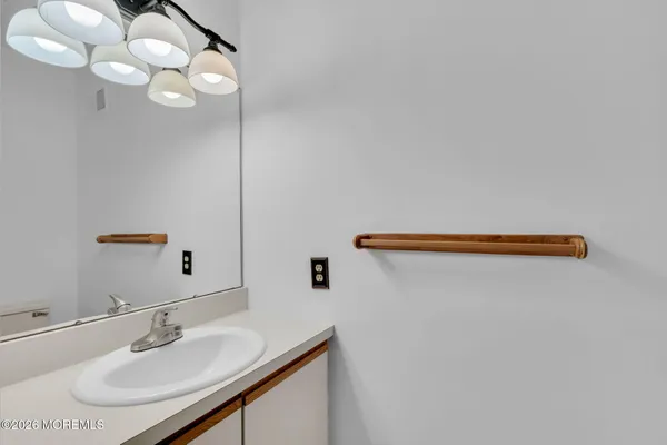 $399,900 | 405 Aberdeen Lane, Unit 425, Toms River, NJ 08753