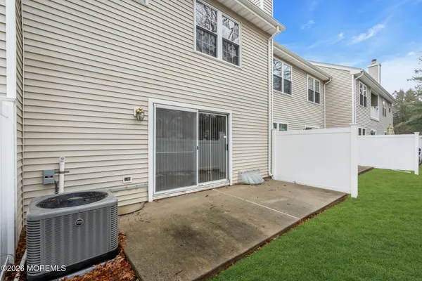 $399,900 | 405 Aberdeen Lane, Unit 425, Toms River, NJ 08753