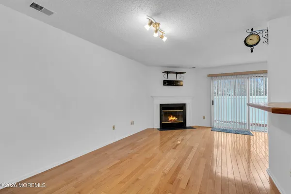 $399,900 | 405 Aberdeen Lane, Unit 425, Toms River, NJ 08753