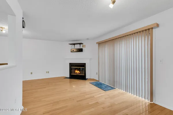 $399,900 | 405 Aberdeen Lane, Unit 425, Toms River, NJ 08753