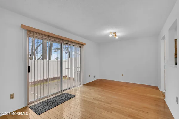 $399,900 | 405 Aberdeen Lane, Unit 425, Toms River, NJ 08753