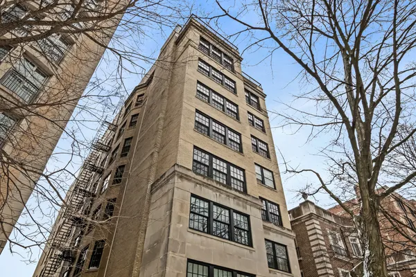 $369,000 | 1519 Hinman Avenue, Unit 4C, Evanston, IL 60201