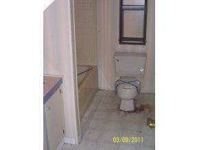 432 Browns Branch Road Hampton, TN 37658 - Photo 12 of 12 Hall bath