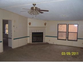 432 Browns Branch Road Hampton, TN 37658 - Photo 5 of 12 Living room
