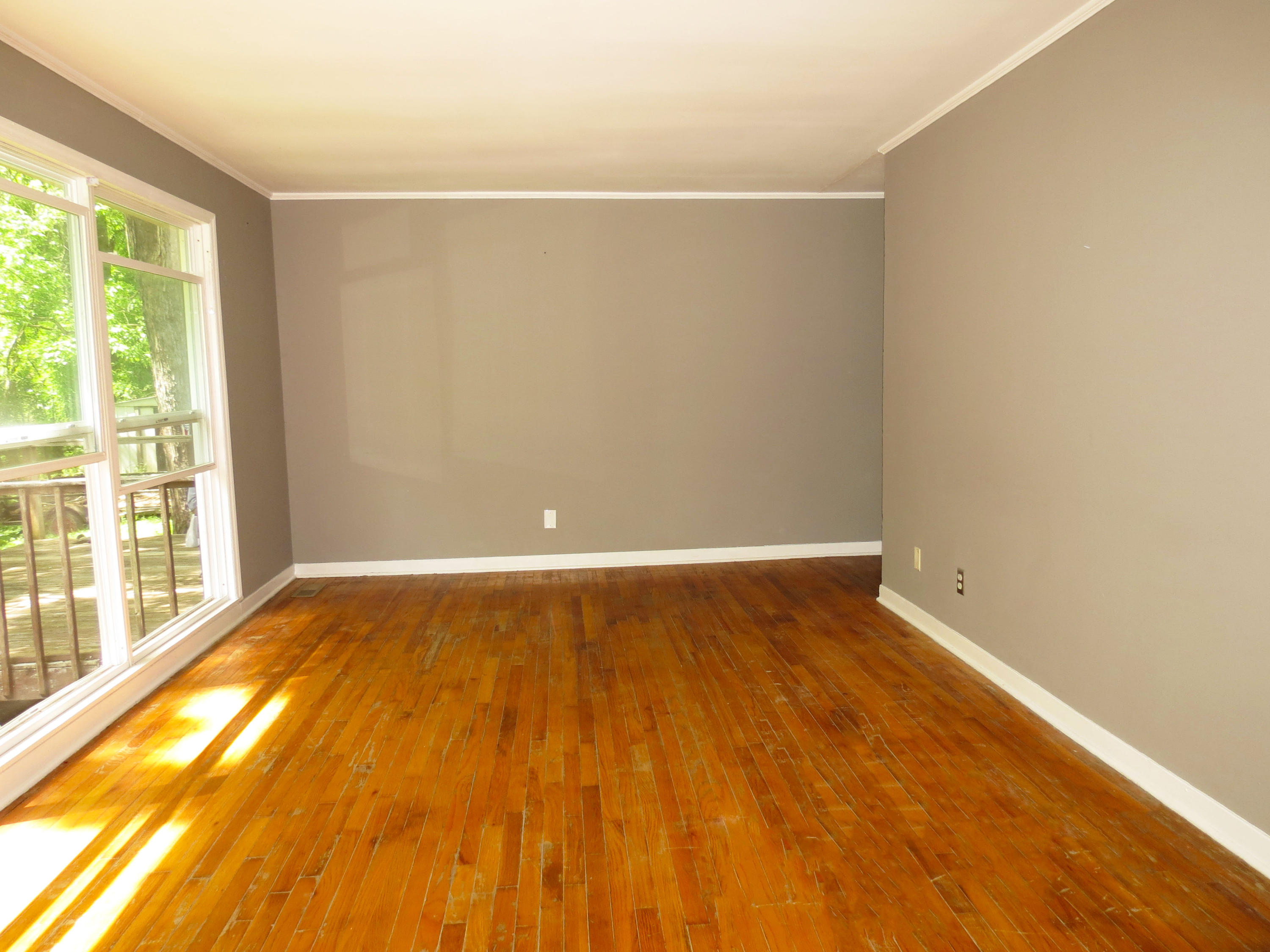 107 Audubon Road Oak Ridge, TN 37830 - Photo 6 of 19 Audubon 11pg