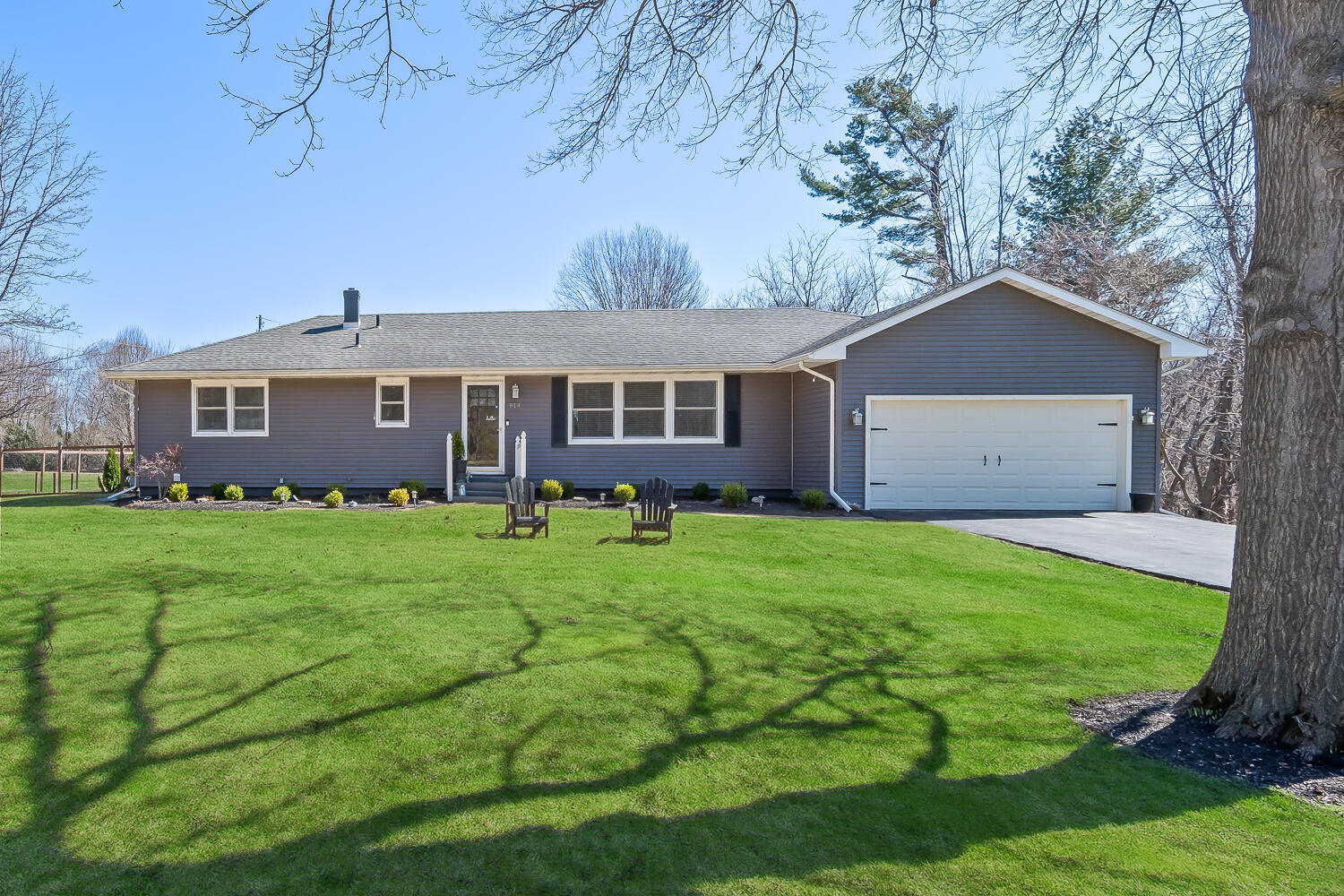 814 North Calumet Road Chesterton, IN 46304 - Photo 2 of 39 1500x1000
