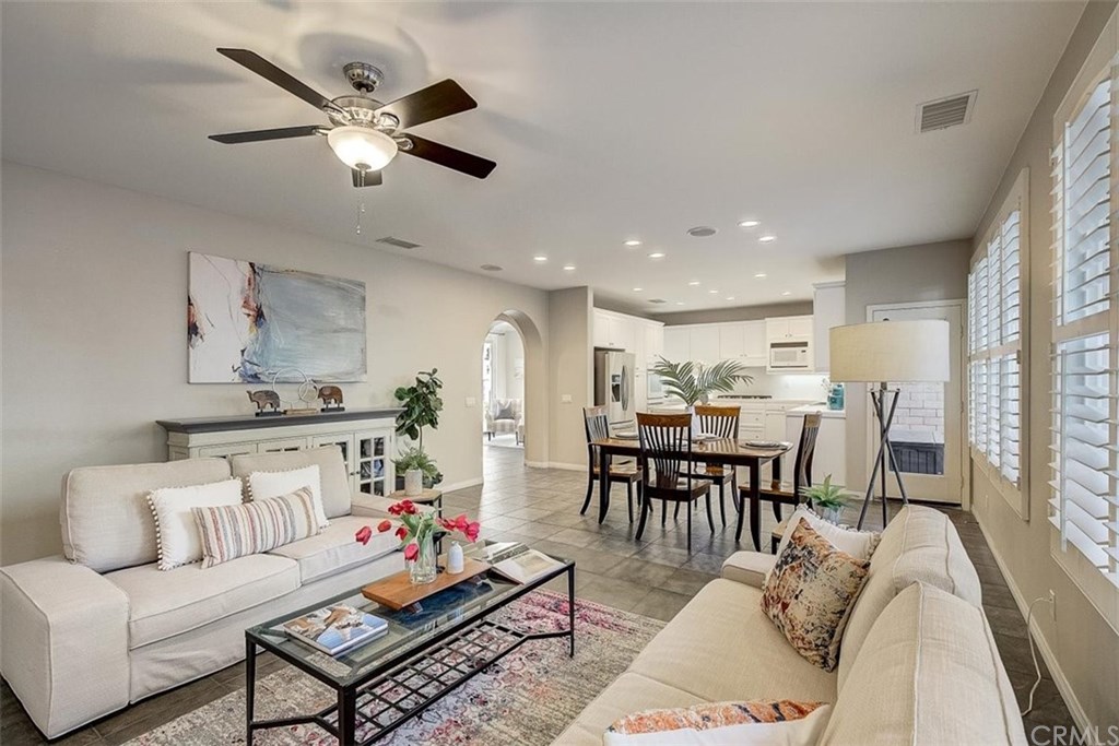 304 Winslow Avenue Long Beach, CA 90814 - Photo 9 of 53