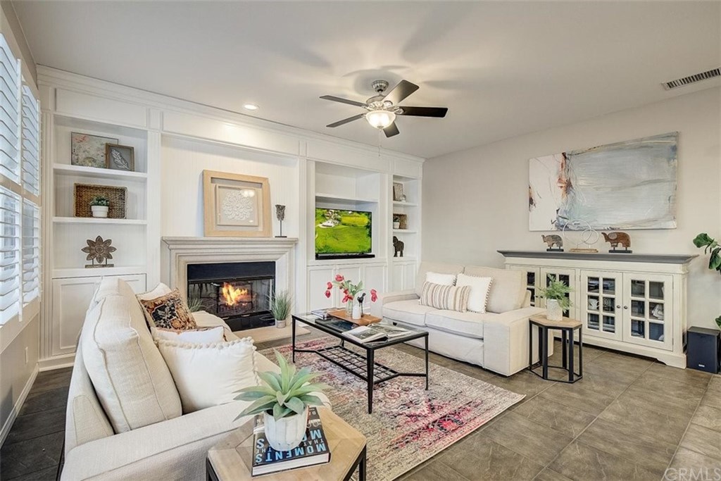 304 Winslow Avenue Long Beach, CA 90814 - Photo 10 of 53