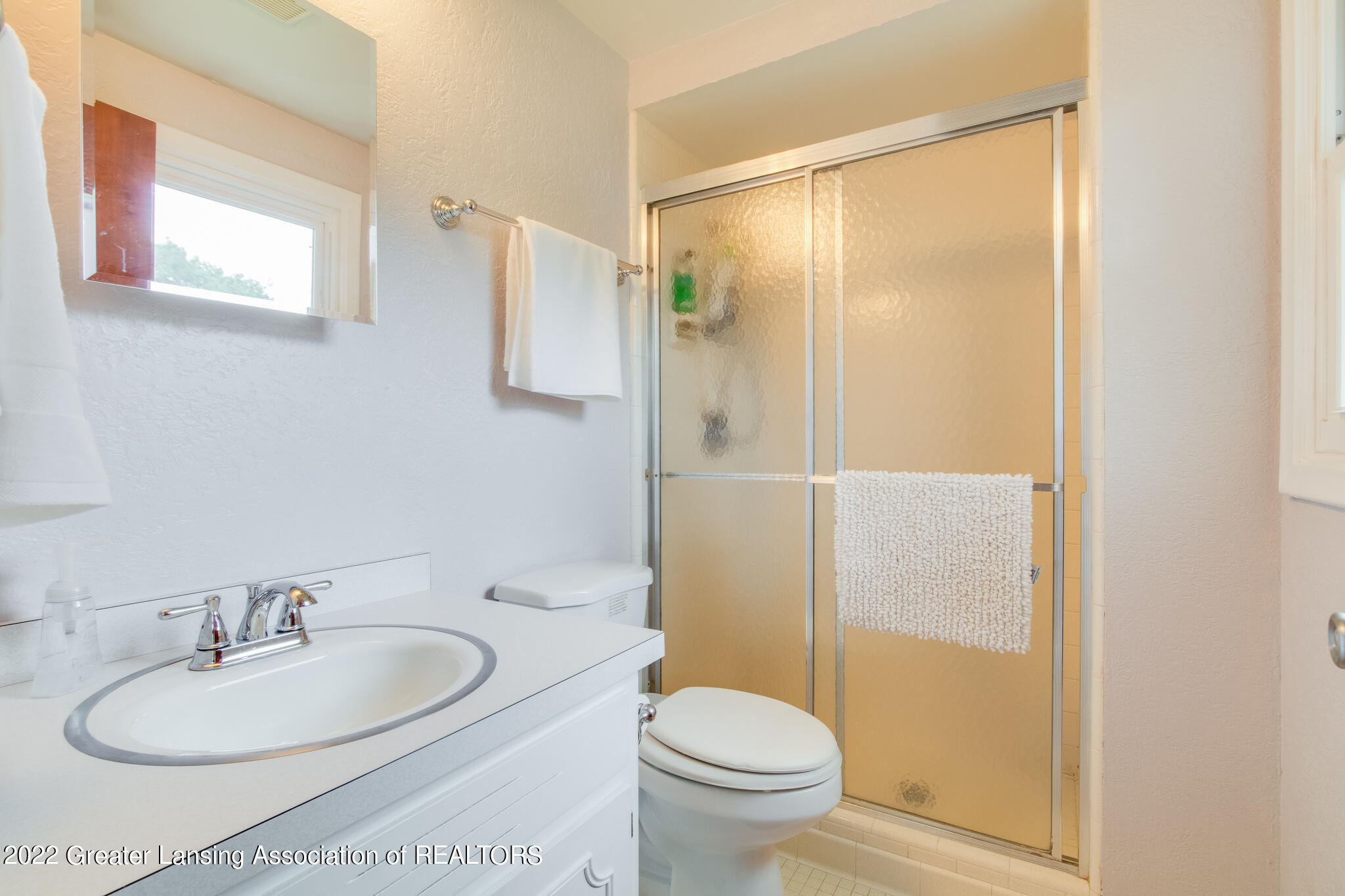 3512 Colchester Road Lansing, MI 48906 - Photo 29 of 62 3512_Colchester_BROCK-52