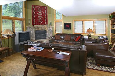4515 Big Horn Road, Unit G Vail, CO 81657 - Photo 1 of 8 Primary Photo