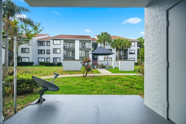 $2,375 | 9244 West Atlantic Boulevard, Unit 1214, Coral Springs, FL 33071